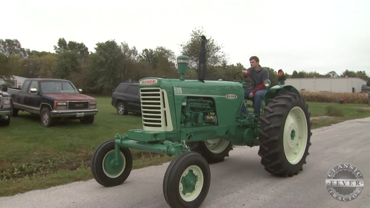 Tractors Of A Different Color - Talkin' Tractors – Classic Tractor Fever TV