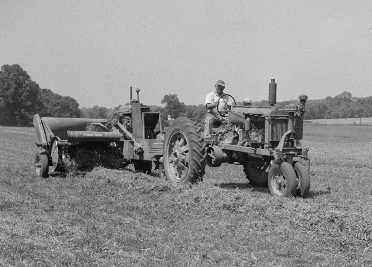 John Deere – Classic Tractor Fever TV
