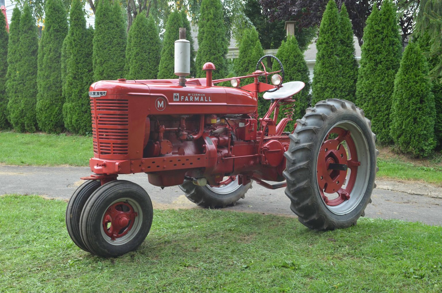 The Five Farmall M Variations Collectors Want – Classic Tractor Fever TV